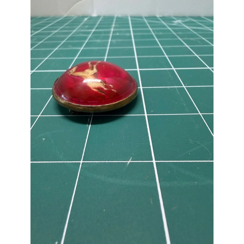 Vintage Equestrian Horse‎ Reverse Image Intaglio Red Scarf Clip Dress Clip